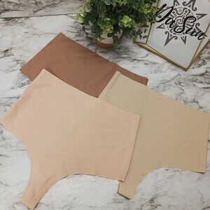 3 pieces women's Invisible high-waisted unicolor panties set size M